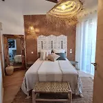 Lägenhet Cosy Dans Demeure De Charme - Romane Thuir