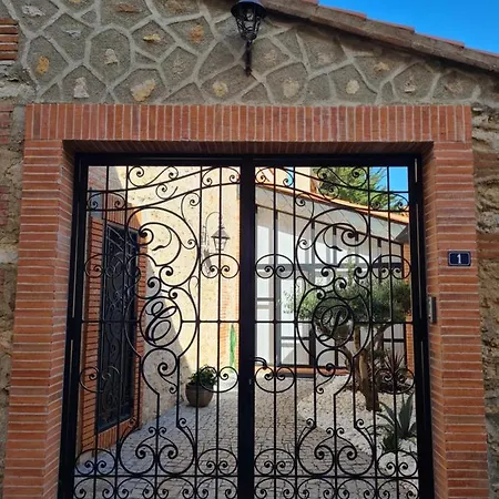 Cosy Dans Demeure De Charme - Romane Apartament *