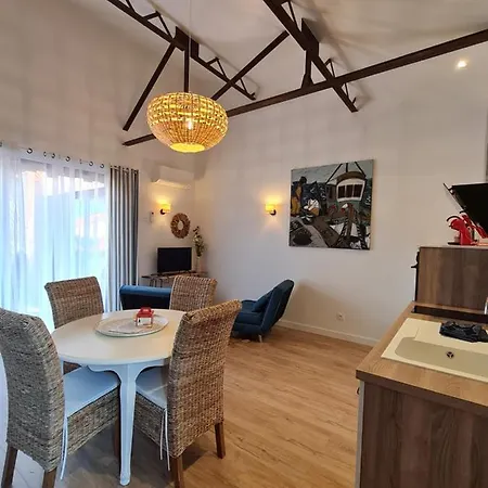 Cosy Dans Demeure De Charme - Romane Apartamento