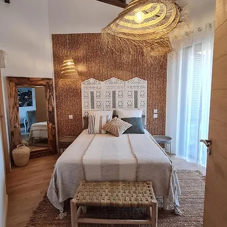 Appartement Appt Terrasse Dans Demeure De Charme Thuir